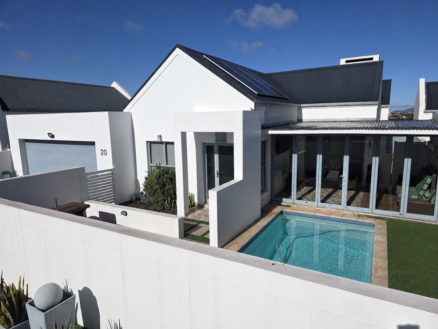 3 Bedroom Property for Sale in Blue Lagoon Western Cape